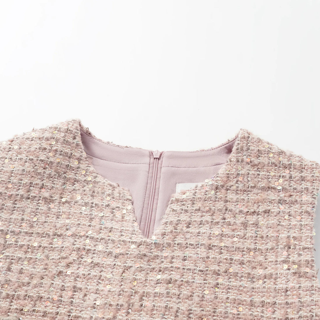“Chelsea teatime.” Tweed A-line dress—Pink marshmallow