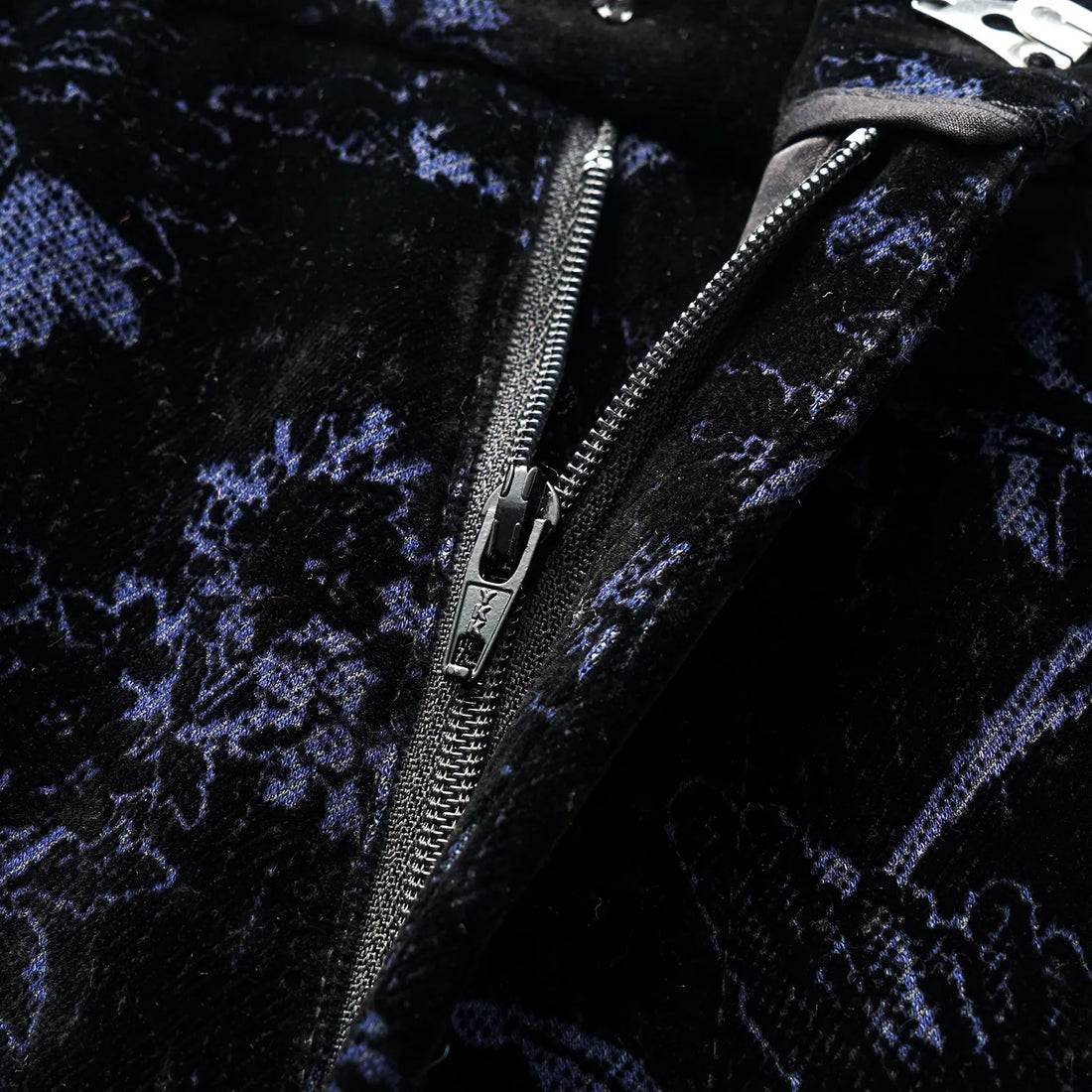 "Lazily in the Spring" Dark Velvet Jacquard Denim Flared Pants