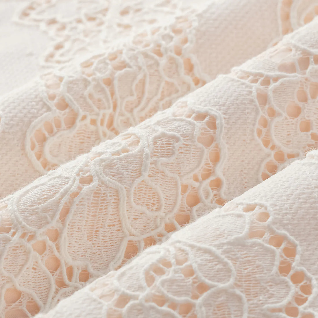"Chun Shang Ya Ji" hollow lace waist trousers