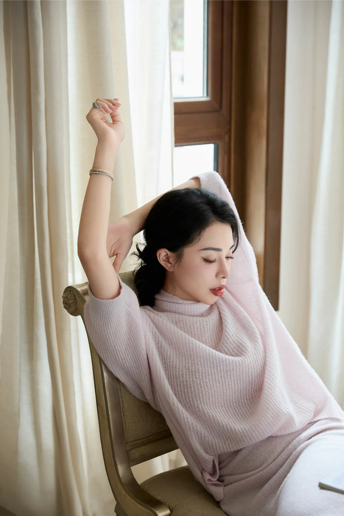 “Autumn Diary”真絲喀什米爾中高領長版上衣—Rose Water