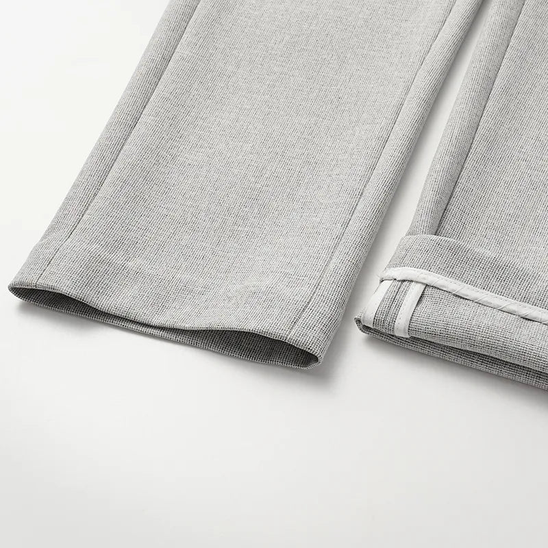 'Essential Golf Collection' Tech Casual Cropped Pants — Grey