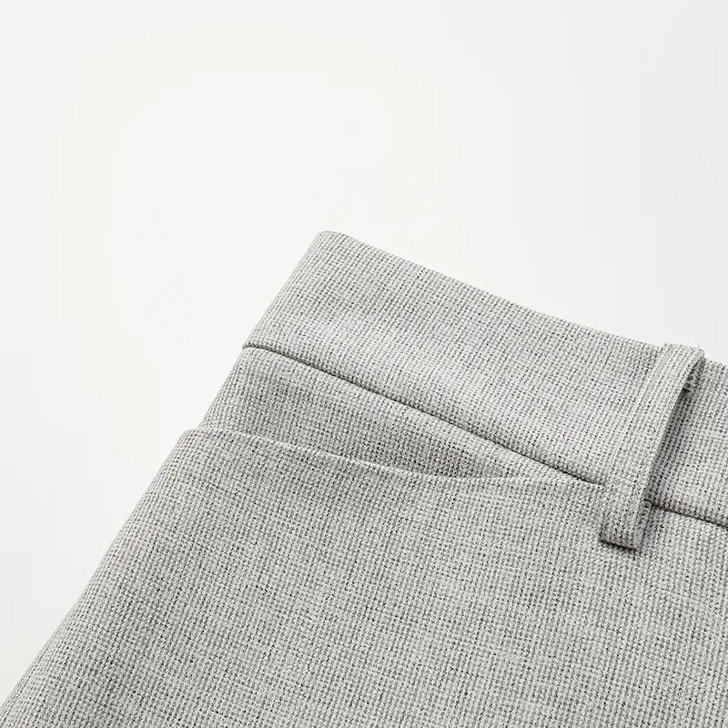'Essential Golf Collection' Tech Casual Cropped Pants — Grey