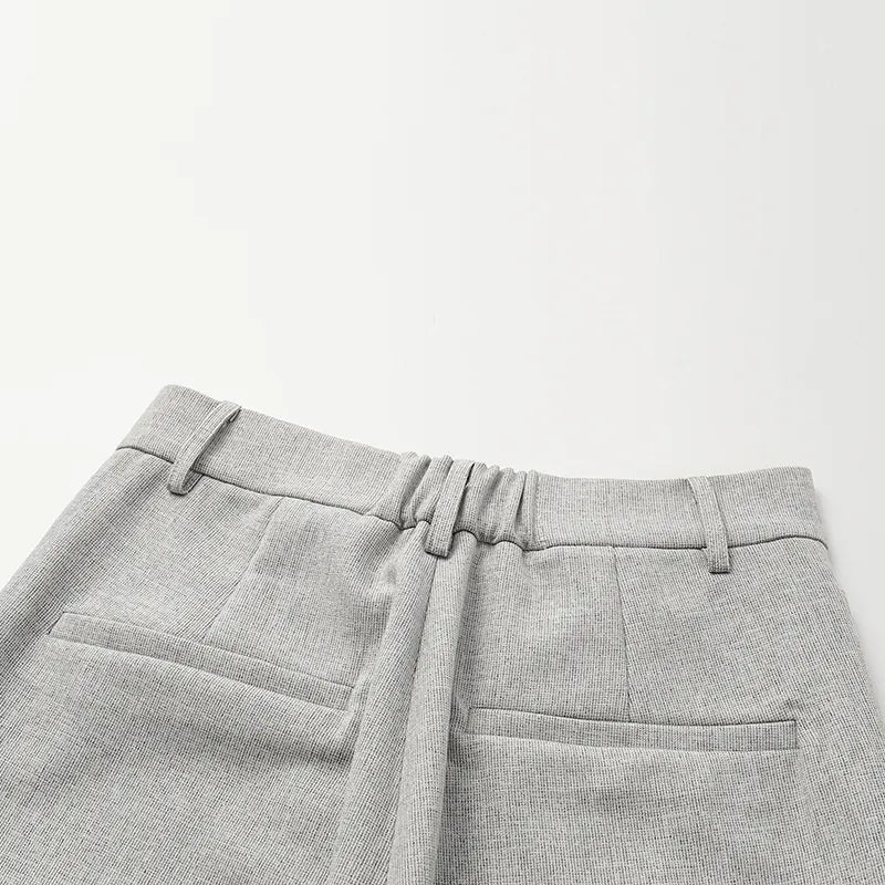 'Essential Golf Collection' Tech Casual Cropped Pants — Grey