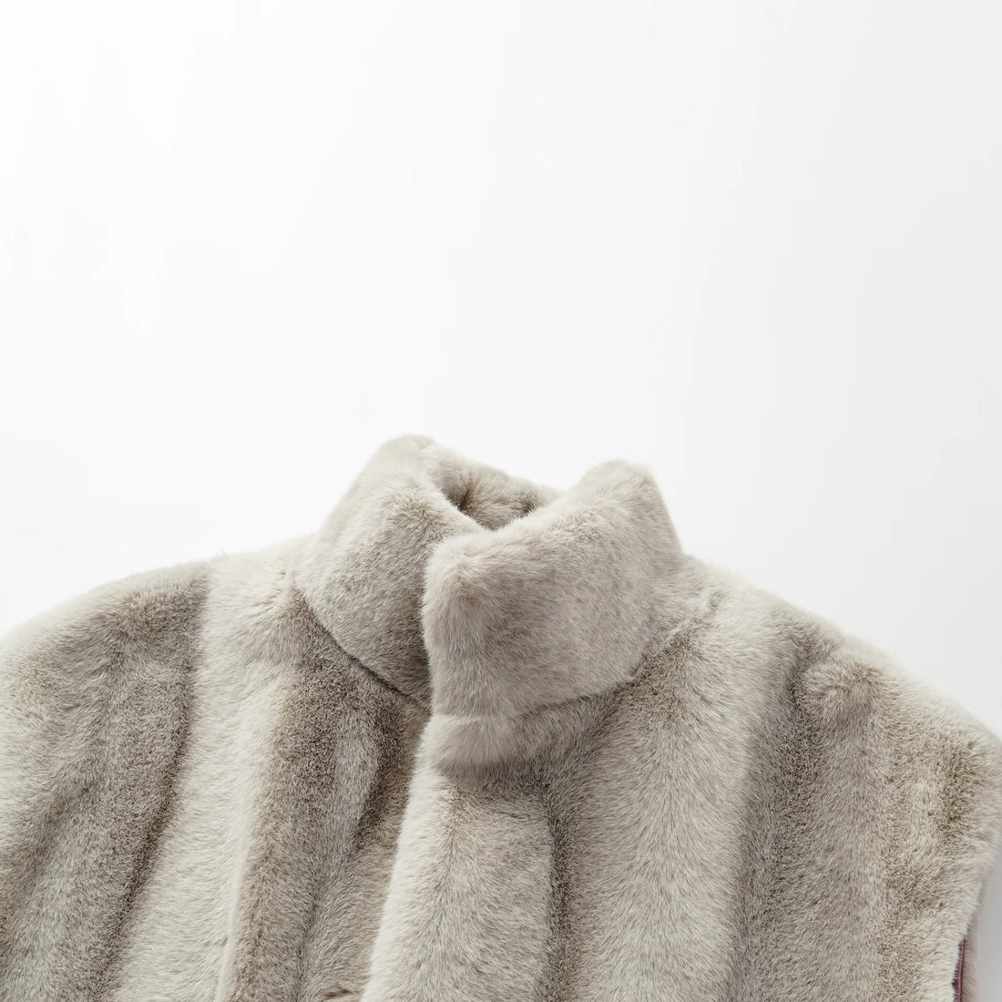 "Winter Diary" technical fur Chinese style vest jacket - silver blue gray