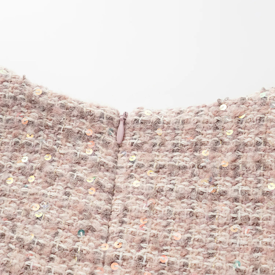 “Chelsea teatime.” Tweed A-line dress—Pink marshmallow