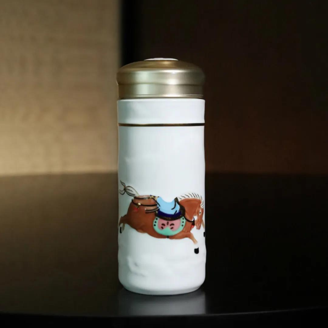 乾唐軒 盛世寶馬隨身杯─元代蒙古戰馬