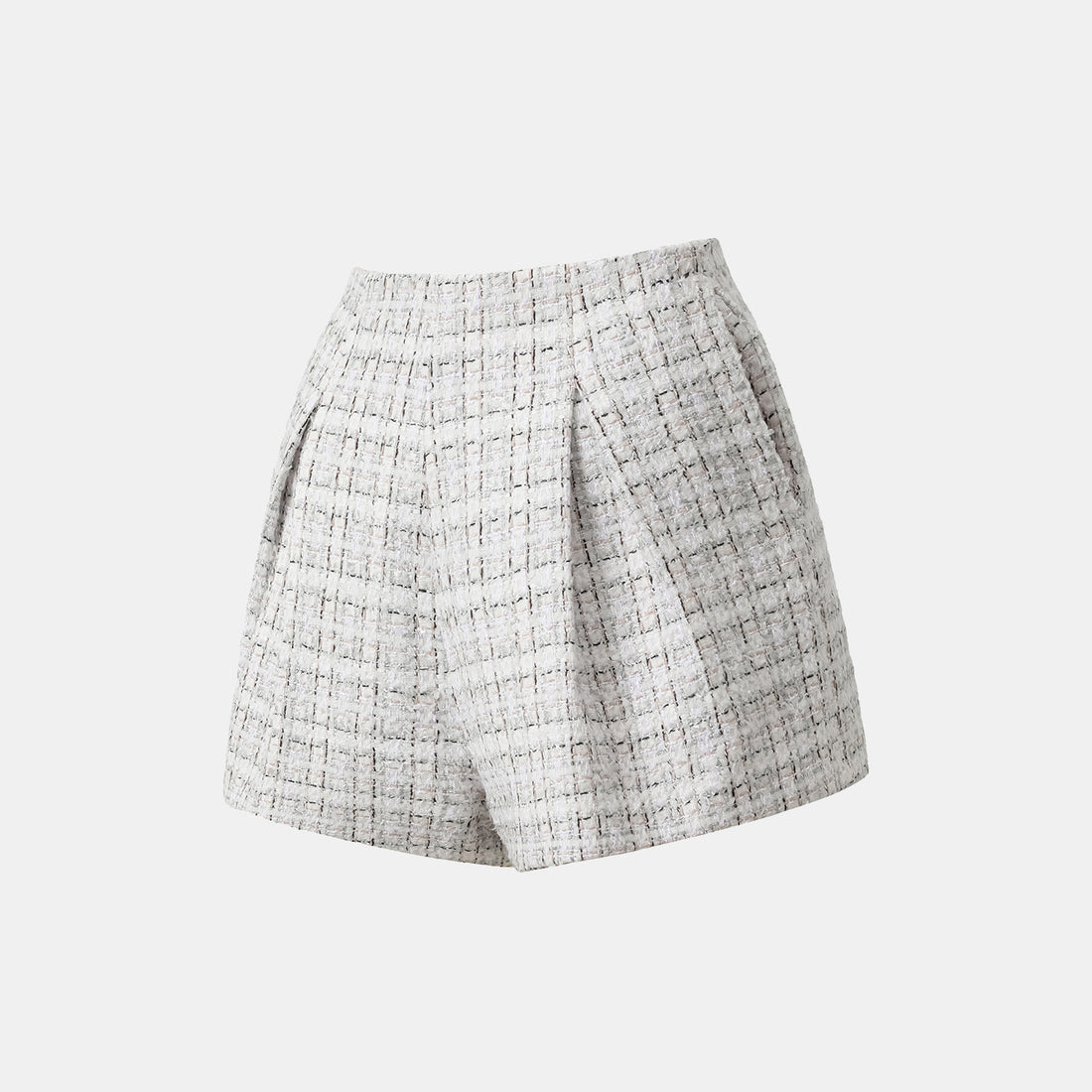 "Chelsea Citywalk." Tweed shorts—Blanc