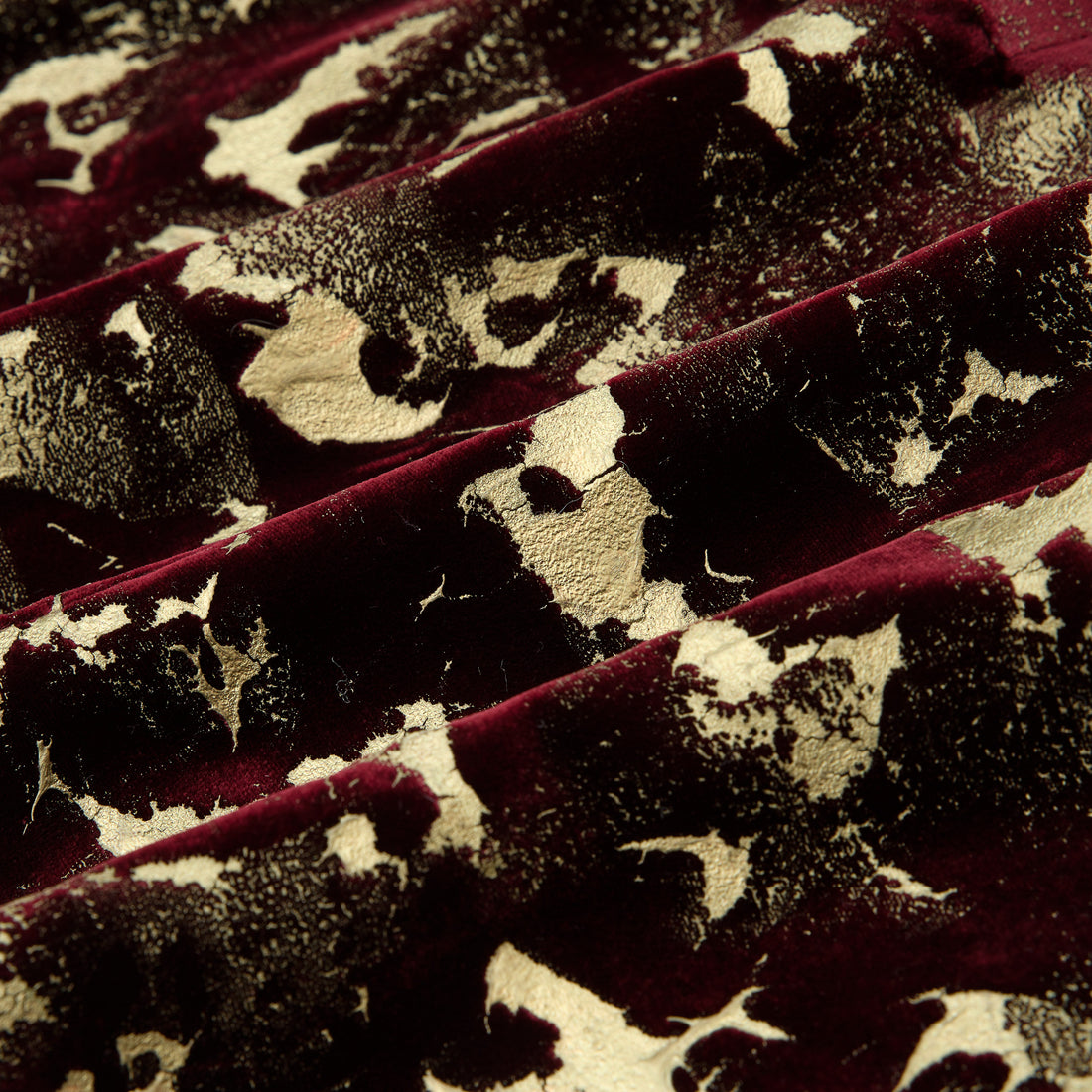 "Imperial Garden Teatime"義大利手繪飛白毫金工藝絲絨輕國風旗袍—Velvet Oud絨夜沉香