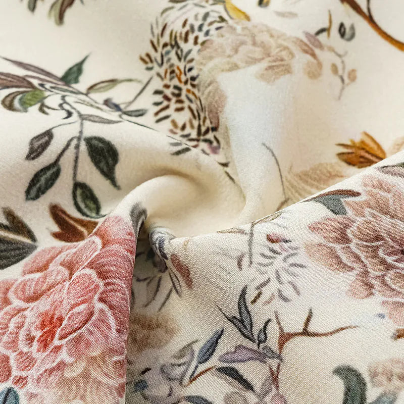 "Spring Travel" Italian Positioning Print Silk Chinese Style Suit - Peony