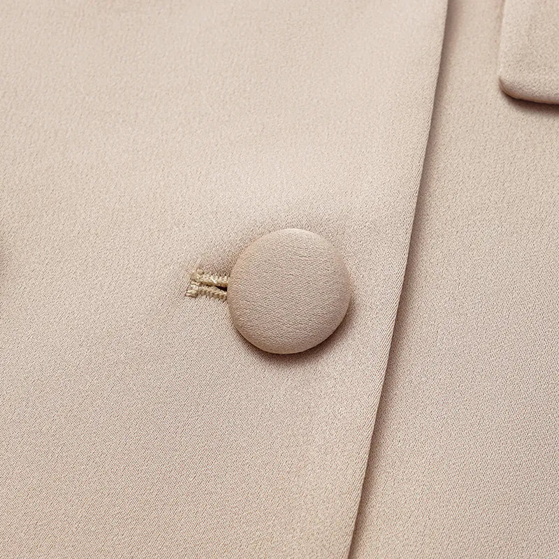 "British Elegance" Oversized Blazer — Nude