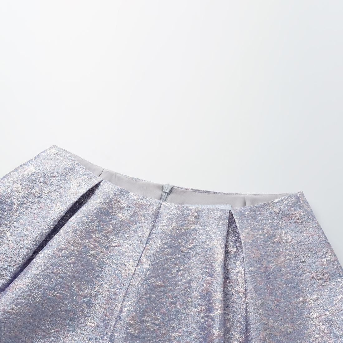 "Imperial Garden Teatime" Italian 3D Jacquard Shorts - Moonlight over the Lotus Pond