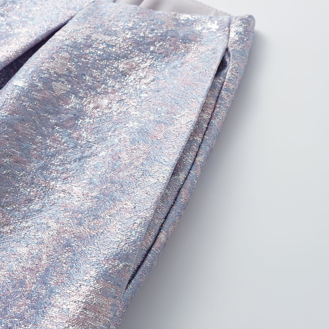 "Imperial Garden Teatime" Italian 3D Jacquard Shorts - Moonlight over the Lotus Pond