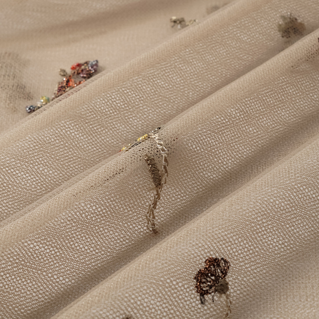 "Quiet Mastery" French top embroidered shirt
