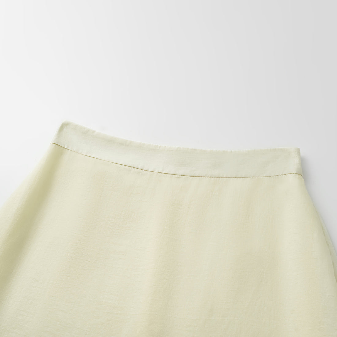 "Intellectual Moment" Tencel Satin Chiffon Pencil Skirt - Goose Yellow