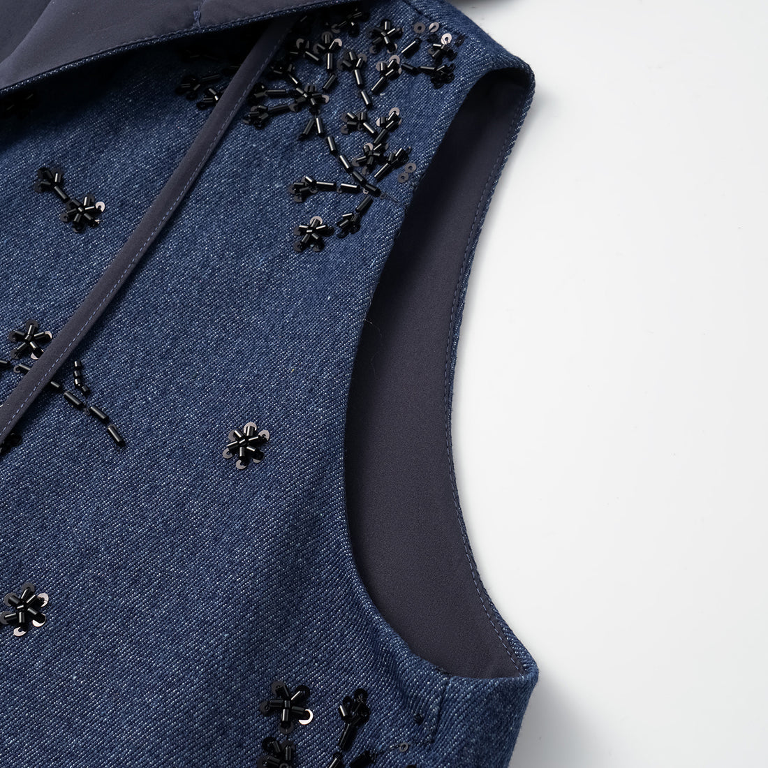 "Spring" Italian beaded hooded light Chinese style vest