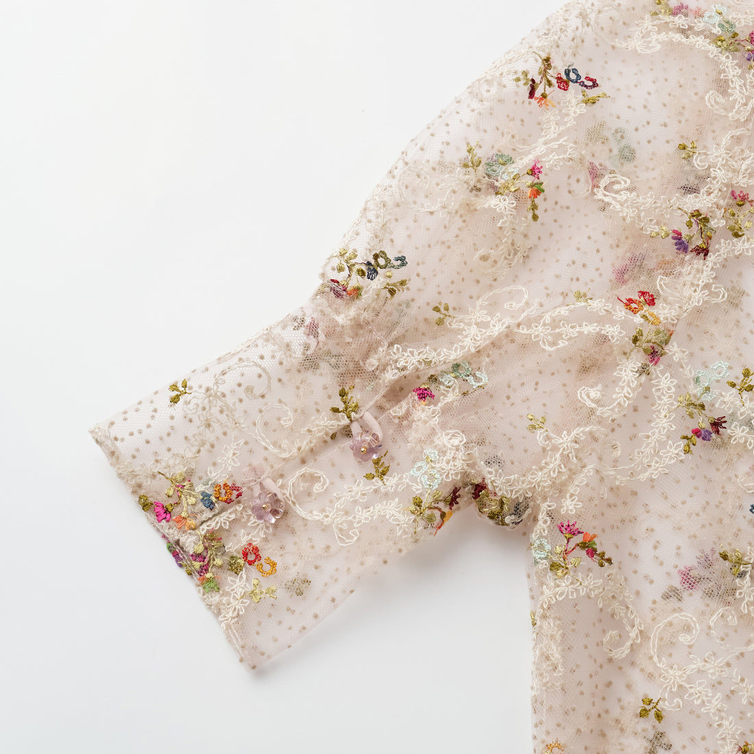 "春裳雅集"法國立體刺繡蕾絲輕國風短袖上衣—Solstice Bloomflare夏夢煙花