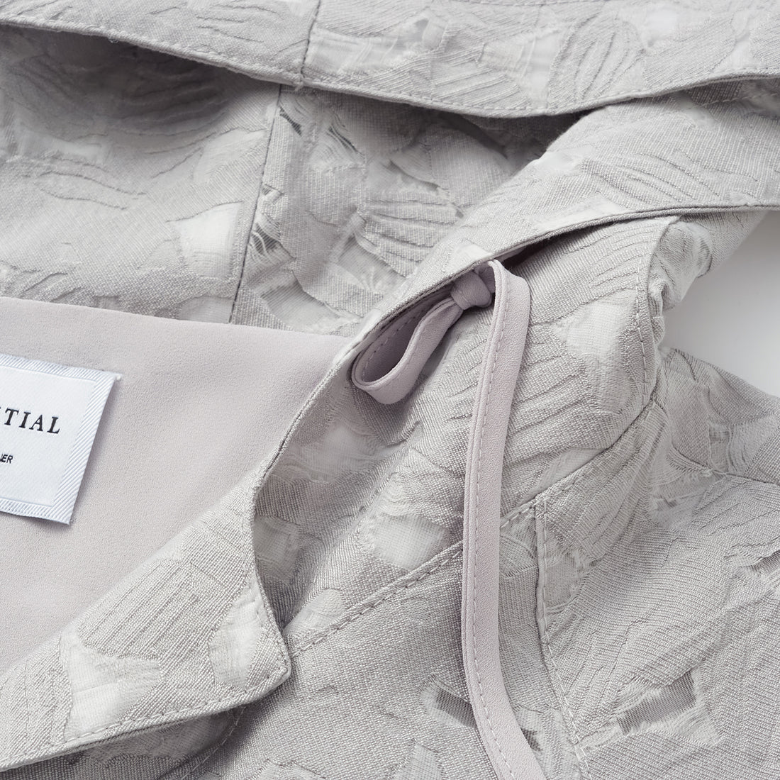 "Spring Outing" Jacquard Hooded Drawstring Top - Silver Lake