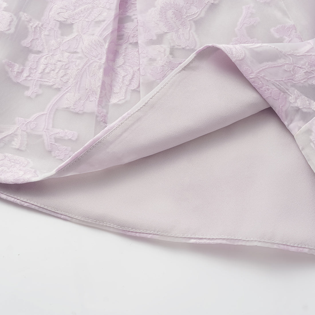 "Spring Outing" Jacquard Shorts - Lotus Fragrance