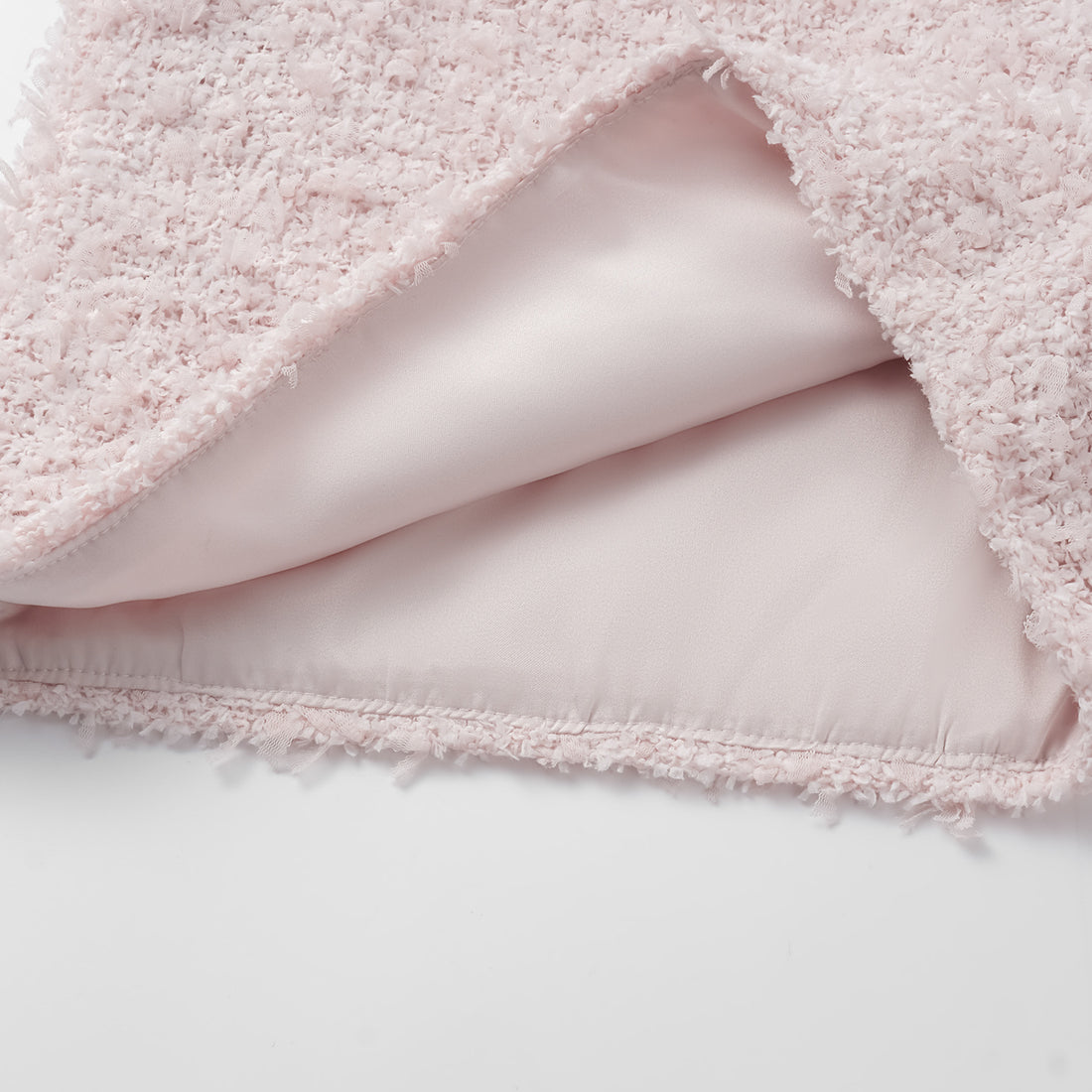 "Breeze boucle" Italian textured light tweed shorts—When Petals Fall