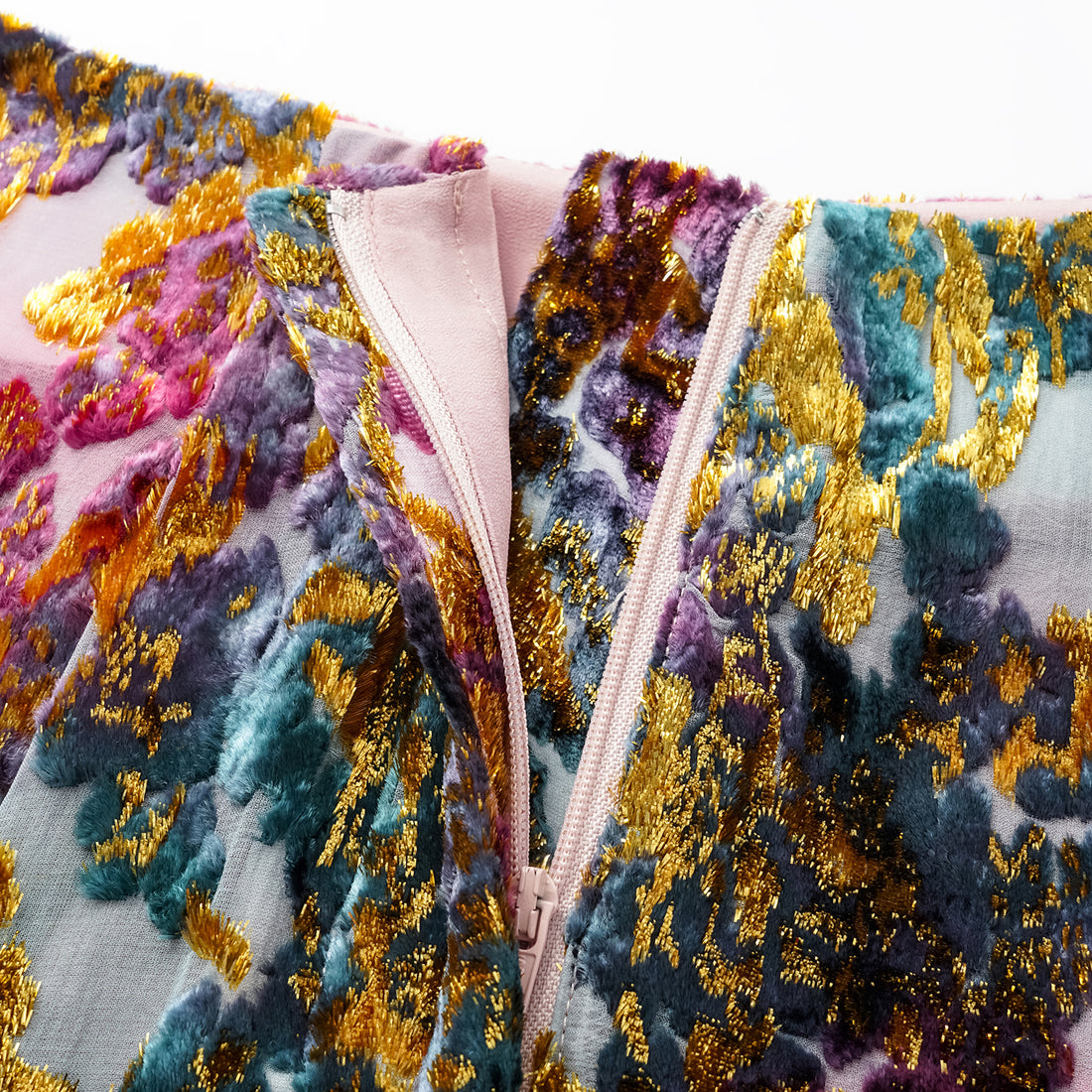 "Imperial Garden Teatime" Silk Velvet Chinese Style Shorts - Zui Rouge