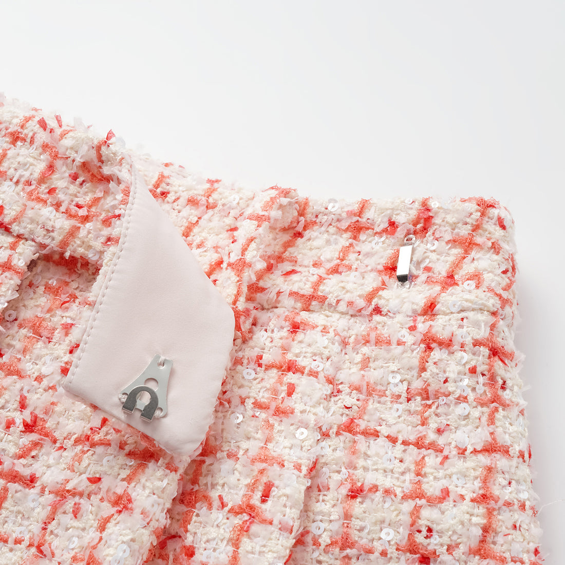 "Chelsea tea time" Tweed Shorts—Peach Parfait