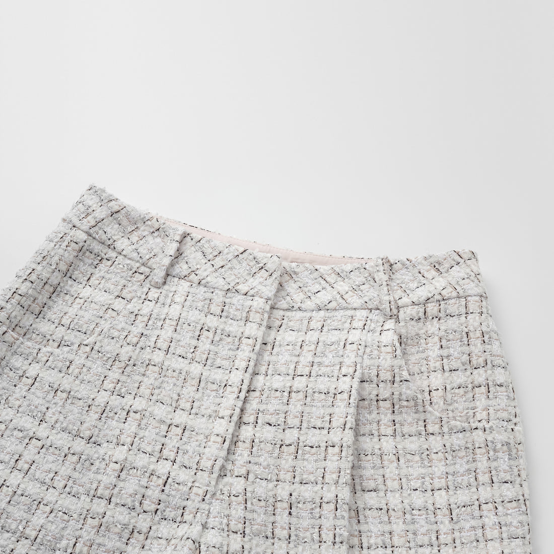 "Chelsea Citywalk." Tweed wide-leg trousers—Blanc