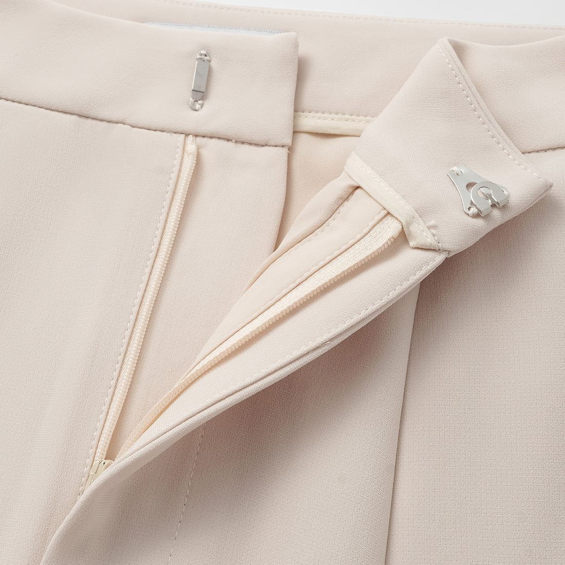 "Easy-go Chic" Textured Acetate 3D Tailored Wide Pants—Beige