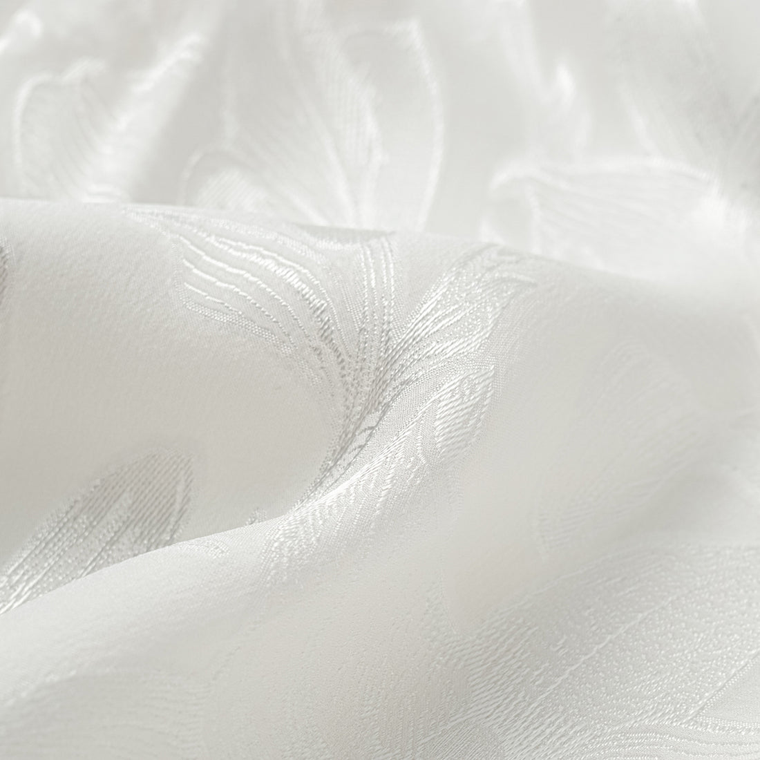 "Imperial Garden teatime" Italian devoré jacquard leg-of-mutton sleeve shirt