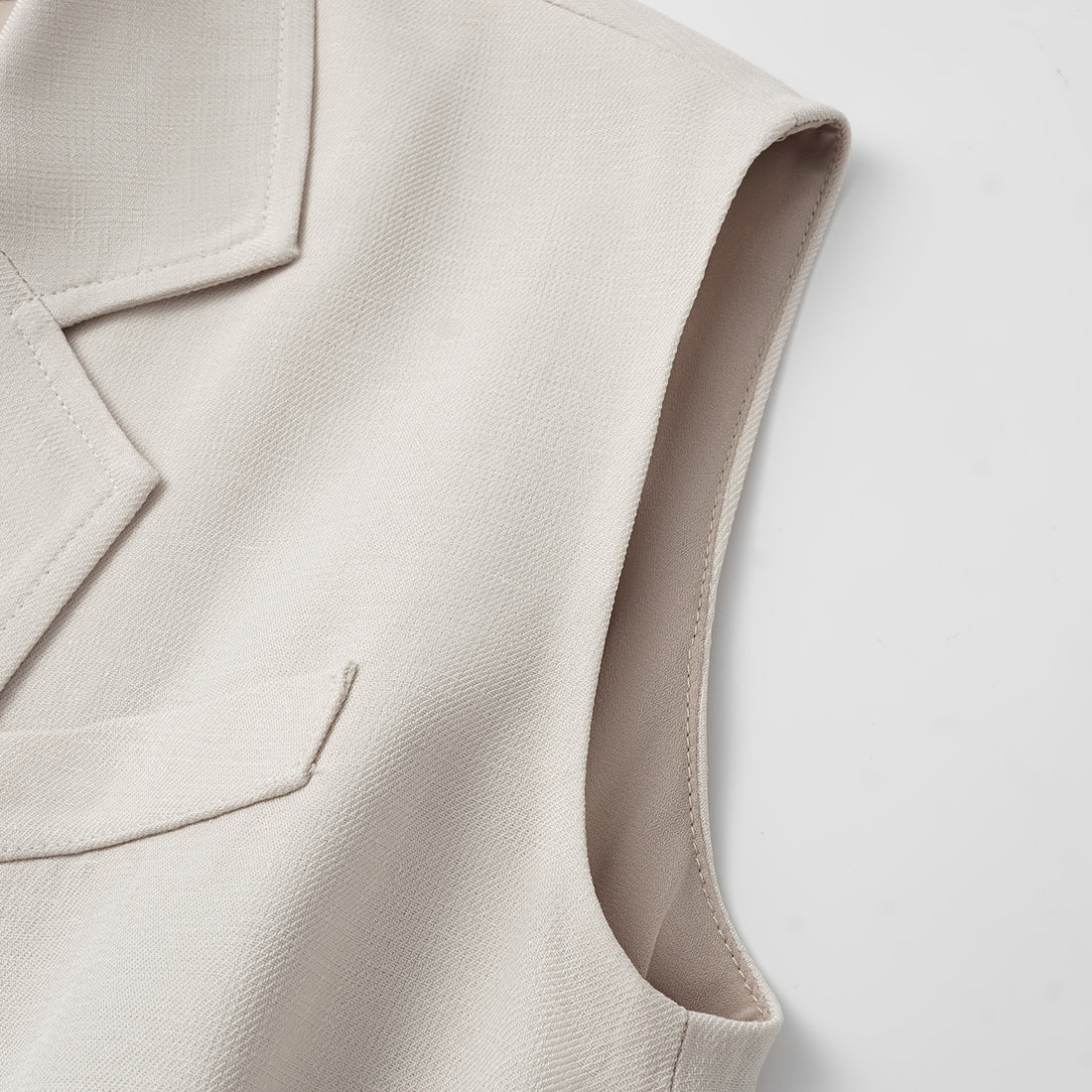 "Weekend at Monaco." Special bamboo texture acetate vest—Beige