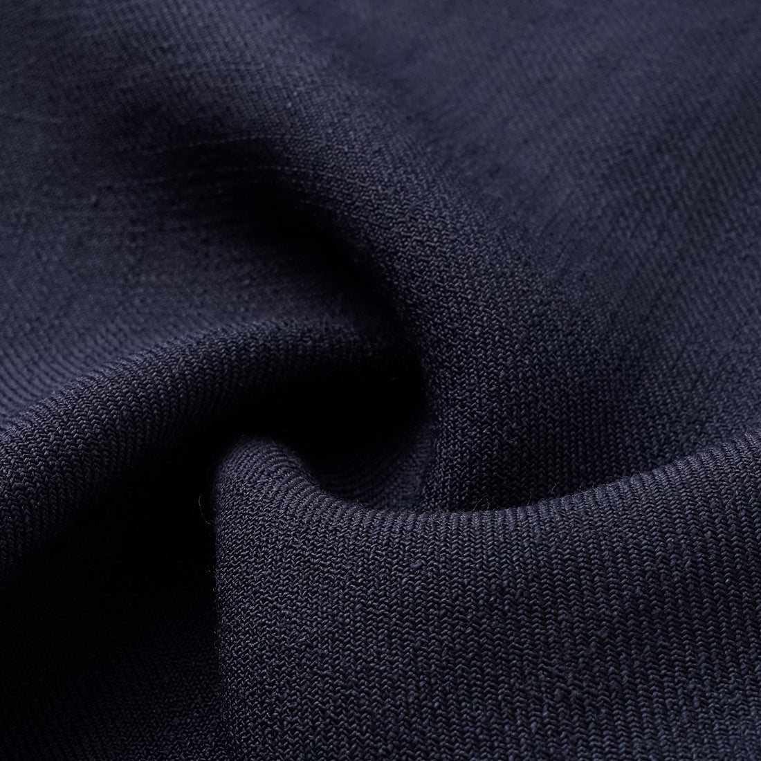 "Weekend at Monaco." Special bamboo texture acetate casual nine-point pants—Ink