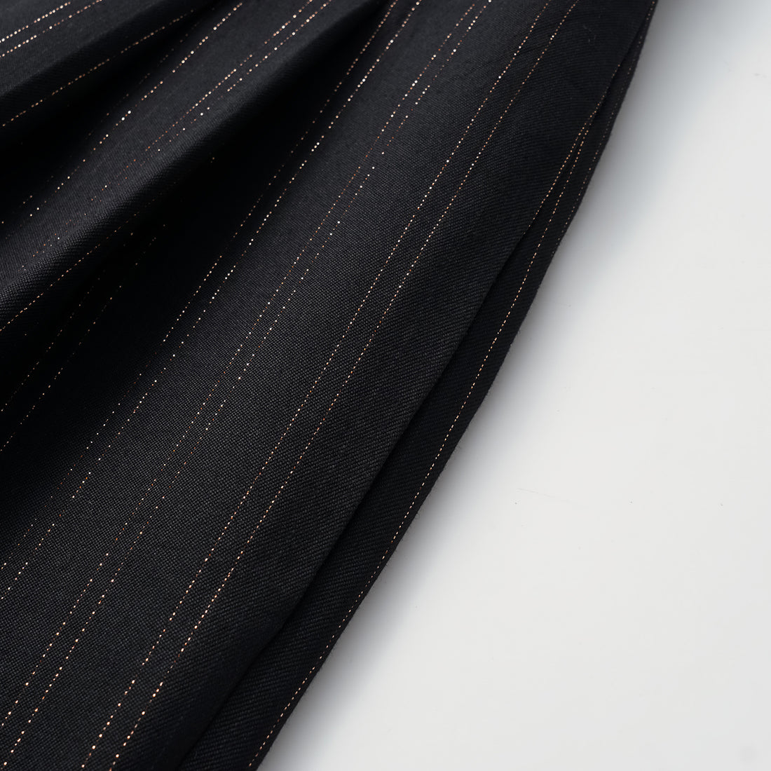 "Speak Sleek." Italian gold weaving straight suit shorts—Indigo