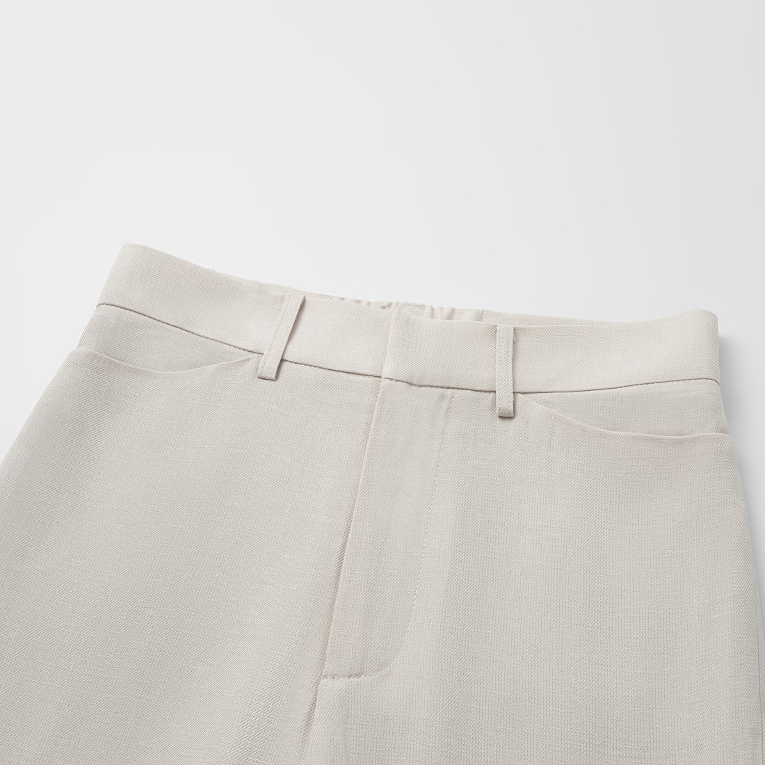 "Weekend at Monaco." Special bamboo texture acetate casual nine-point pants—Beige
