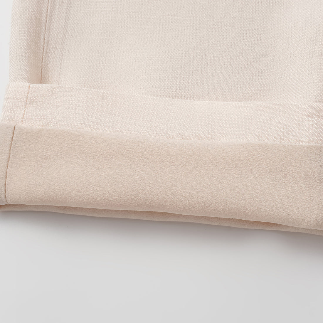 "Weekend at Monaco." Special bamboo texture acetate casual nine-point pants - Ivory