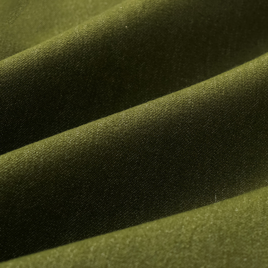 "Weekend at Monaco." Italian Textured Shorts—Pistachio