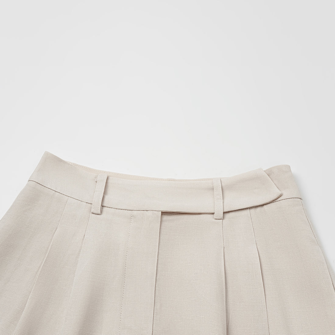 "Intellectual Moment" Special Silk and Bamboo Texture Acetate Shorts - Cha Xi