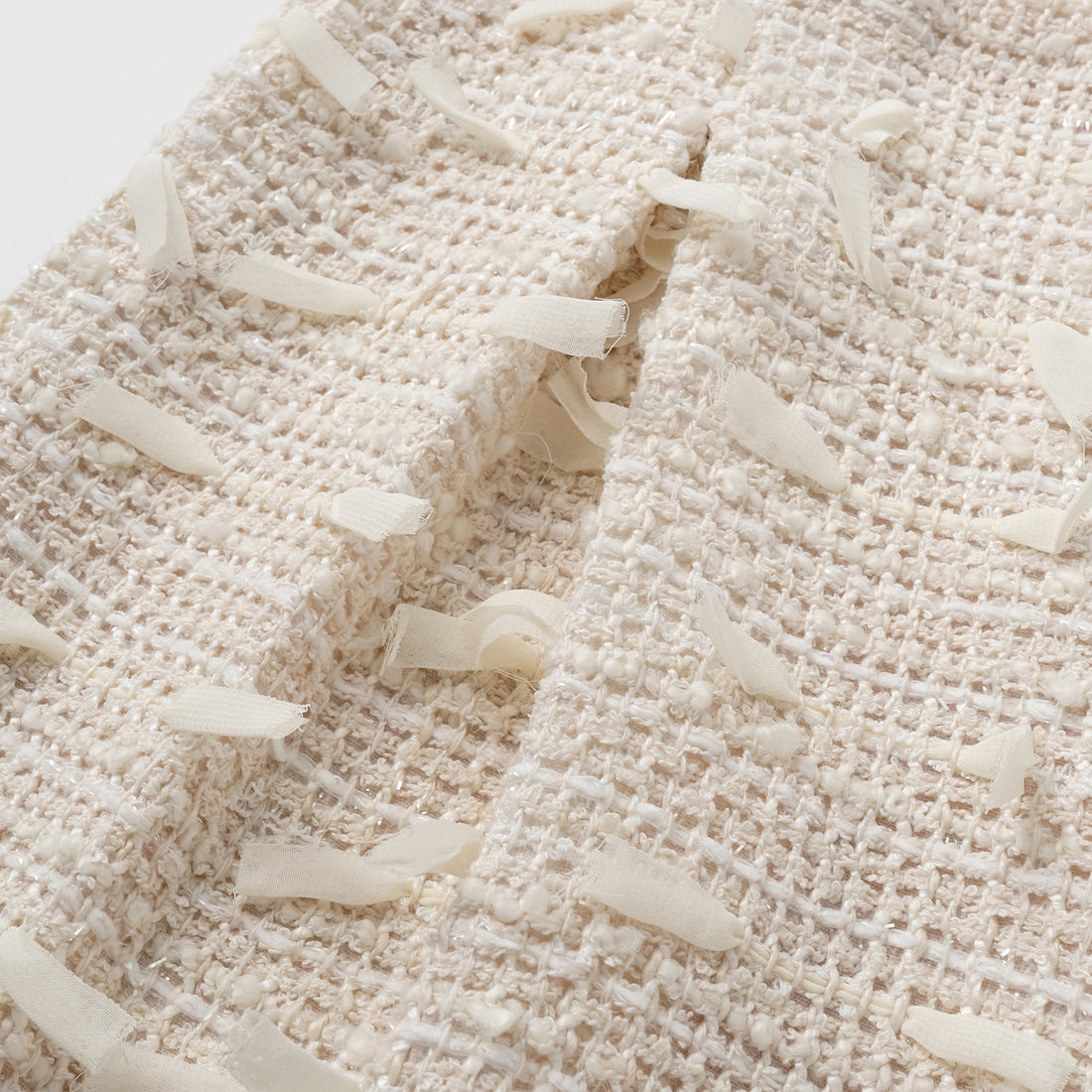 "Spring" Light Tweed Shorts - Tea White Listening to the Wind