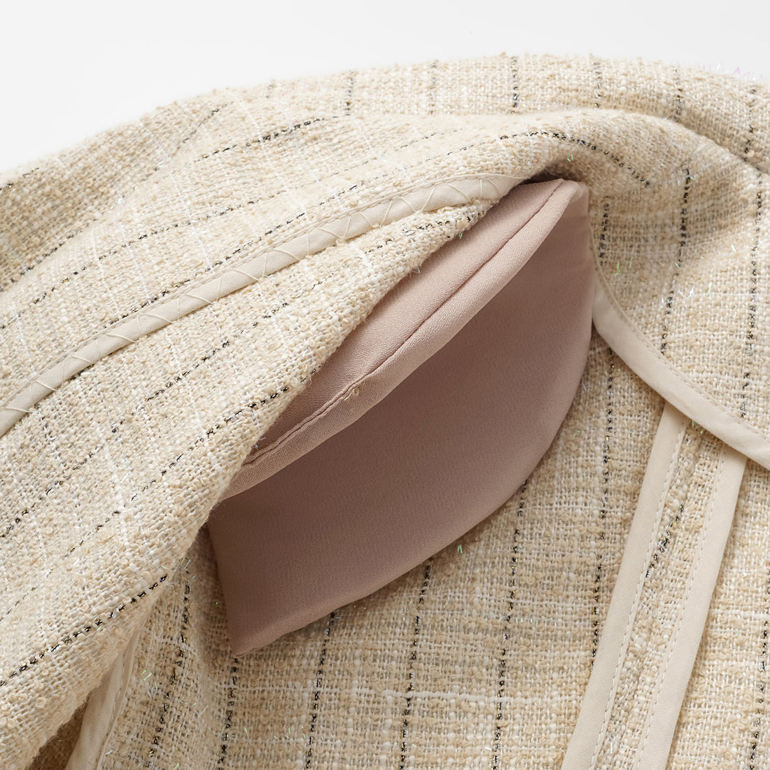 "Westminster Weekdays" lightweight tweed oversized blazer—Vanilla Soufflé