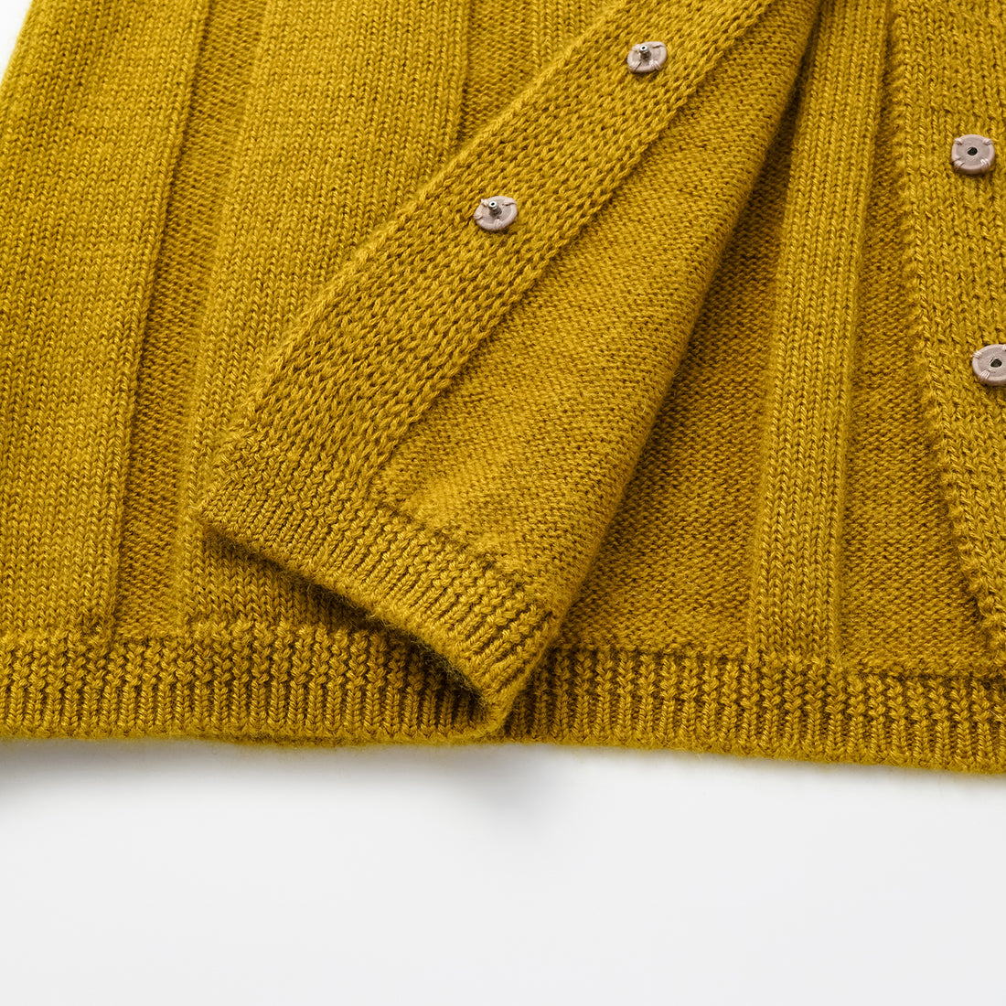 "Autumn Diary" 100% Cashmere V-neck vest - Mustard