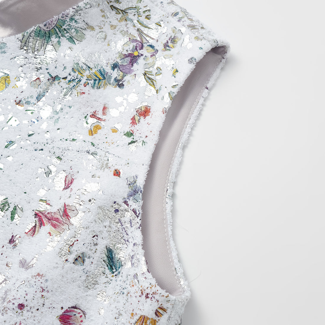 "Imperial Garden Teatime" Italian silver foil applique craft texture fabric light Chinese style vest - Butterfly Shadow Dream