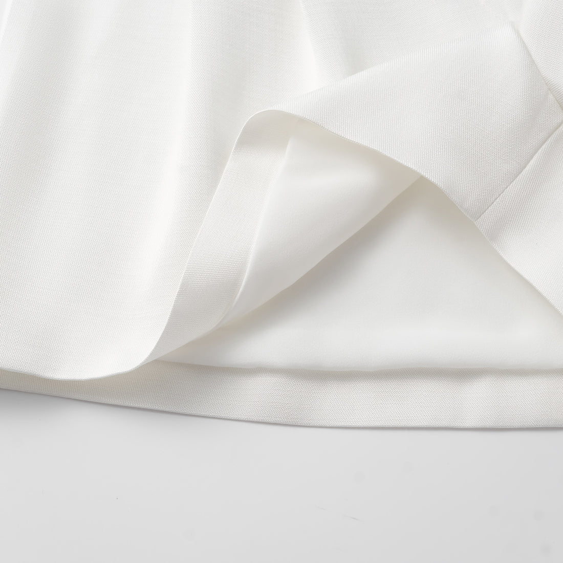 "Speak Sleek" Luxe Lightweight Hemp Textured Acetate Shorts - Ivory