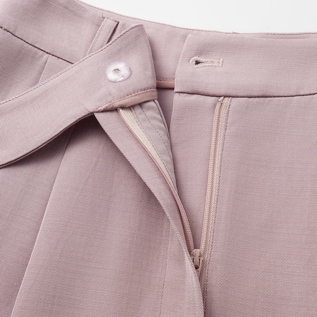 "Speak Sleek" Luxe Lightweight Hemp Textured Acetate Shorts—Pink