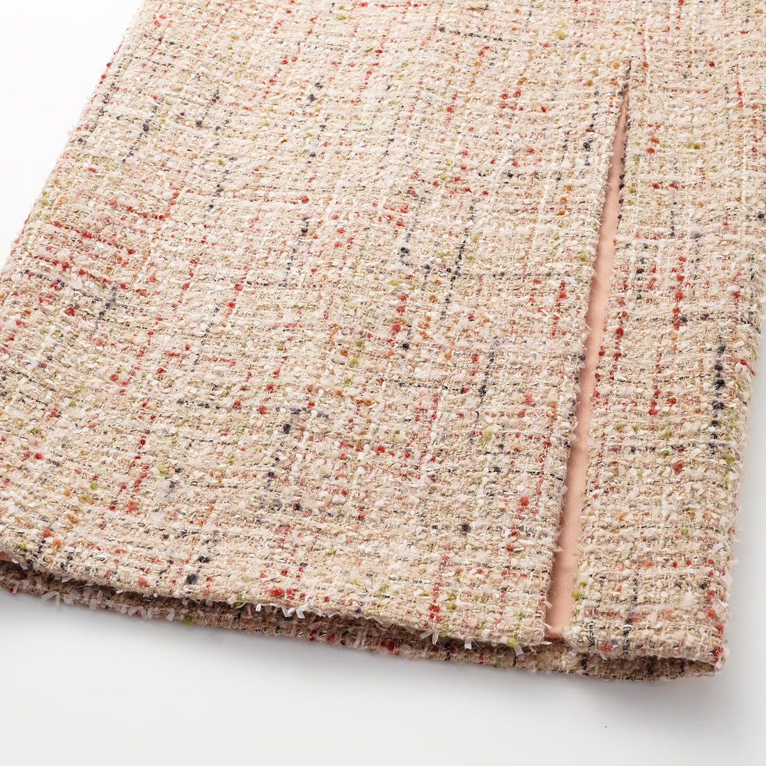 “Chelsea teatime.” Tweed pencil skirt—Berry latte