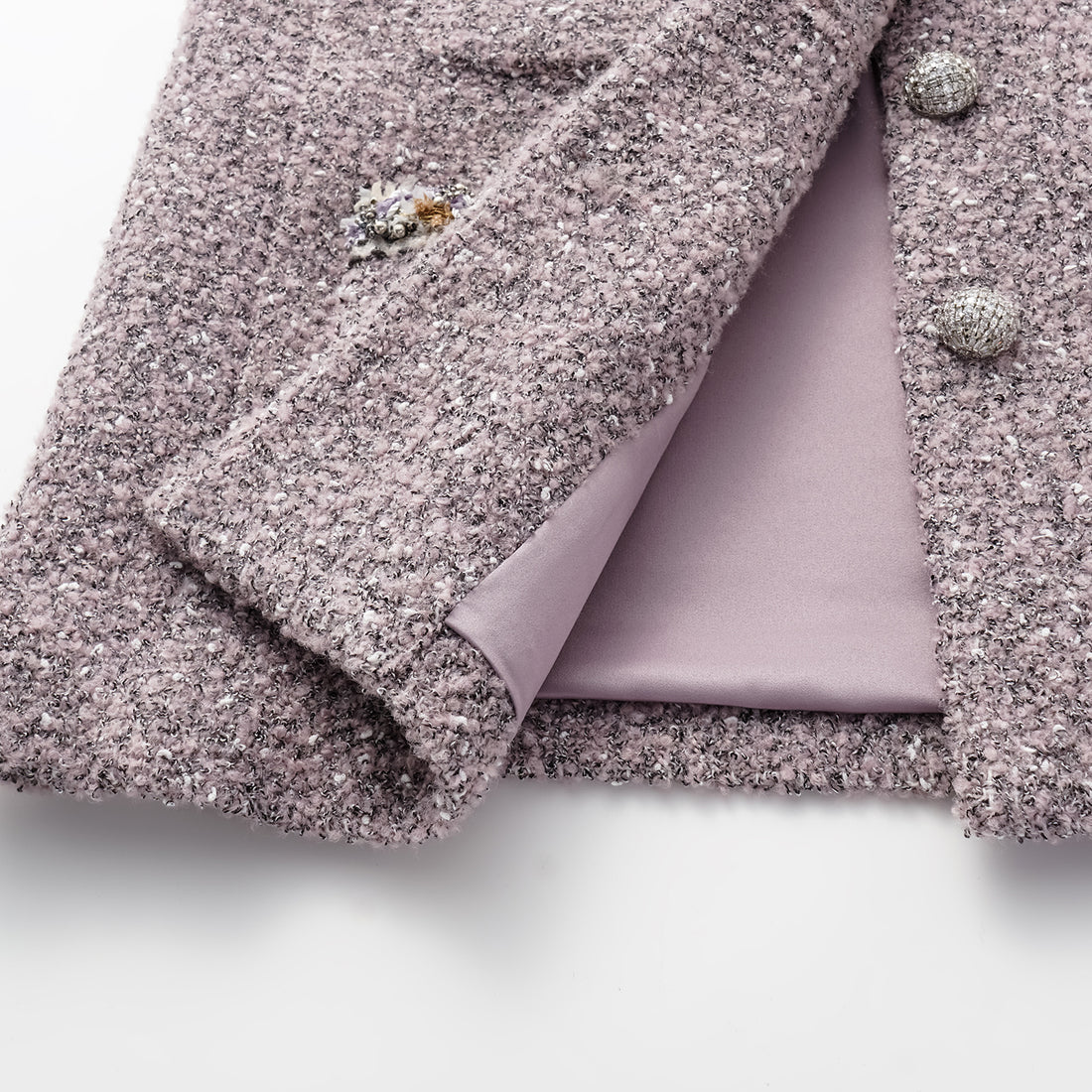 "Chelsea Citywalk." 義大利肌理工藝花呢經典No.6外套—Lavender Haze