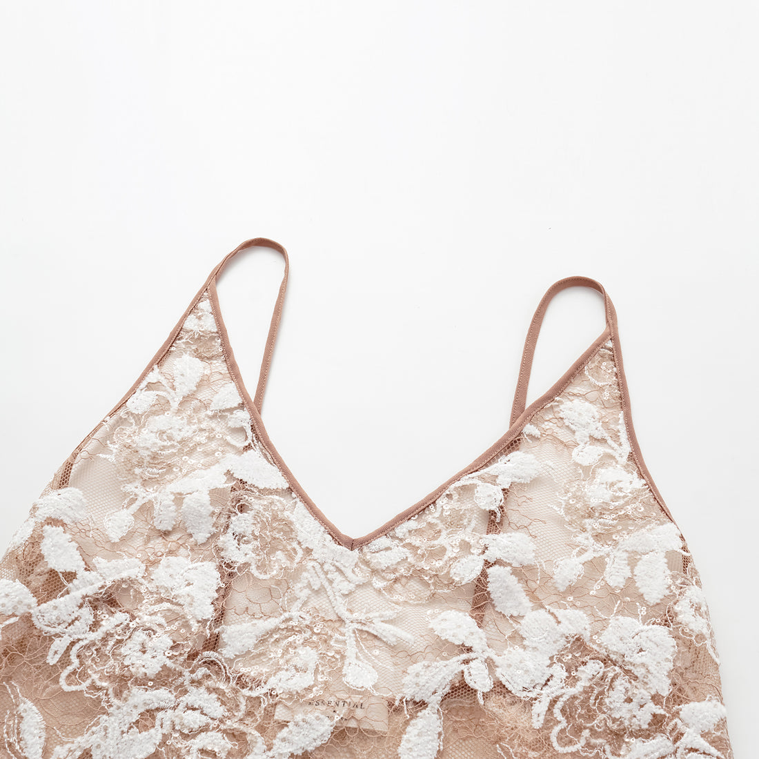 “Welcome to my party.” Velvet flower embroidery spaghetti strap vest—Champagne