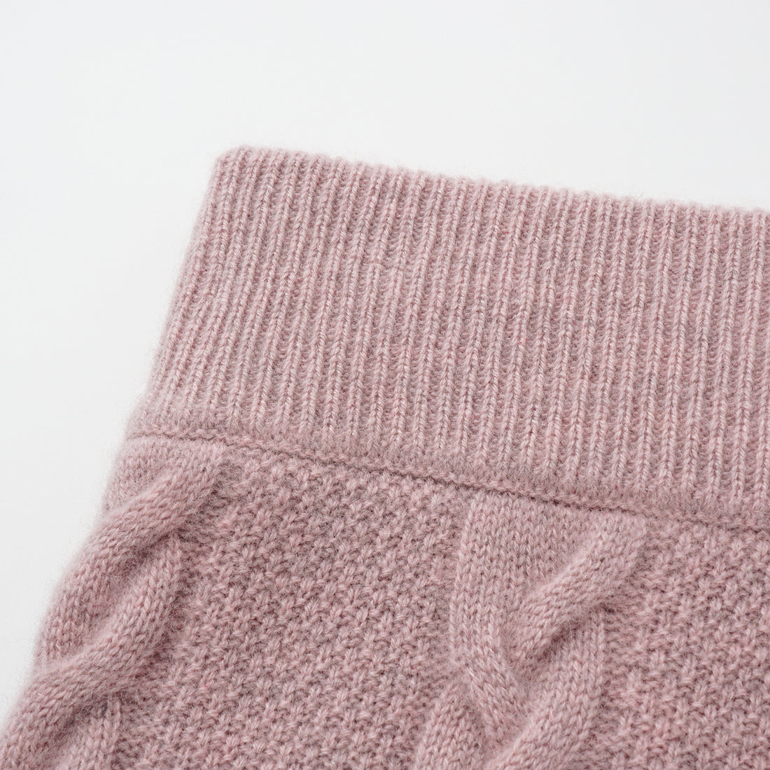 “Spring Diary” 100% Cashmere 立體編結針織短褲—Rosé Manuscript玫瑰詩稿