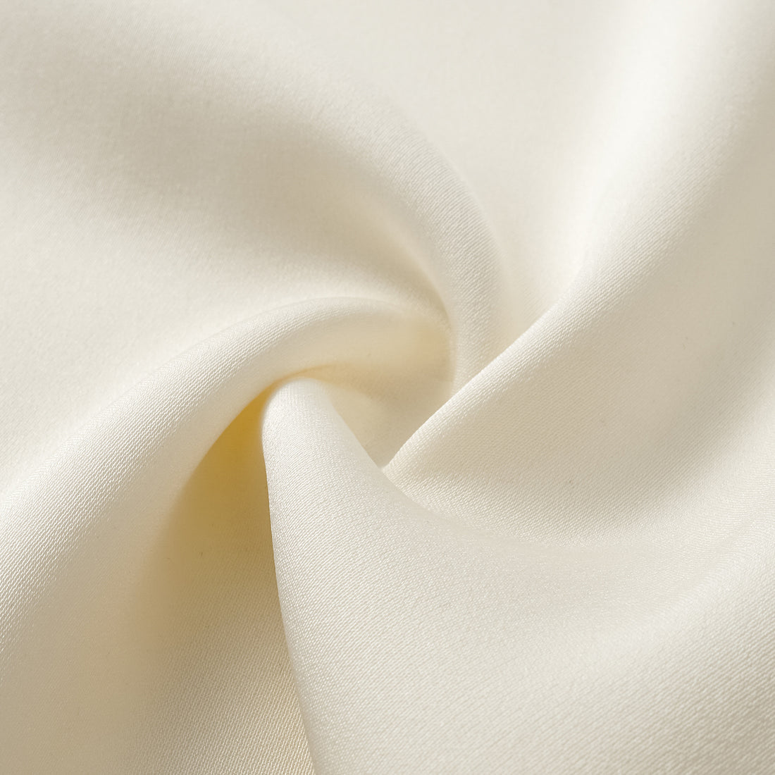 "Lazily in the Spring" 100% mulberry silk chiffon three-dimensional tailoring Chinese style blouse - Morning White