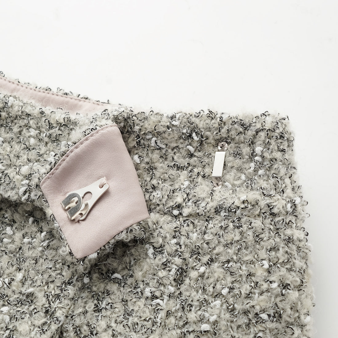 "Chelsea Citywalk." Italian Textured Tweed Shorts—Silver Ash