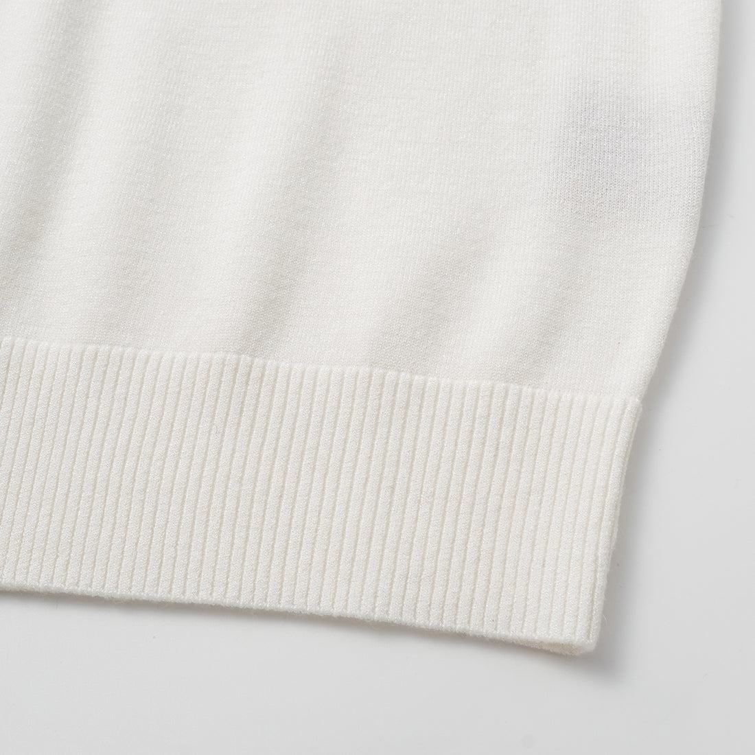 "Summer Diary" Cool Triacetate Cashmere Knit Vest—PURE