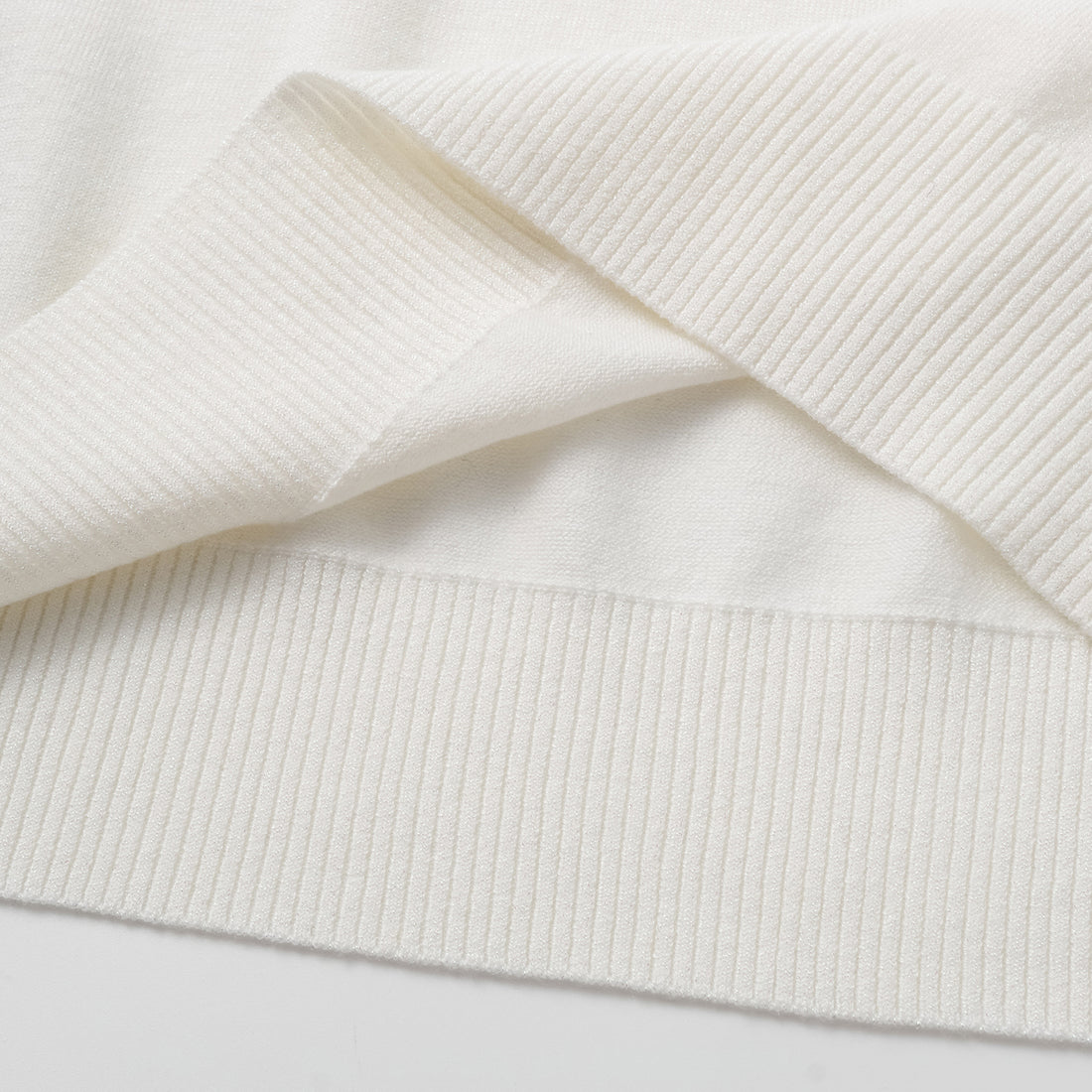 "Summer Diary" Cool Triacetate Cashmere Knit Vest—PURE