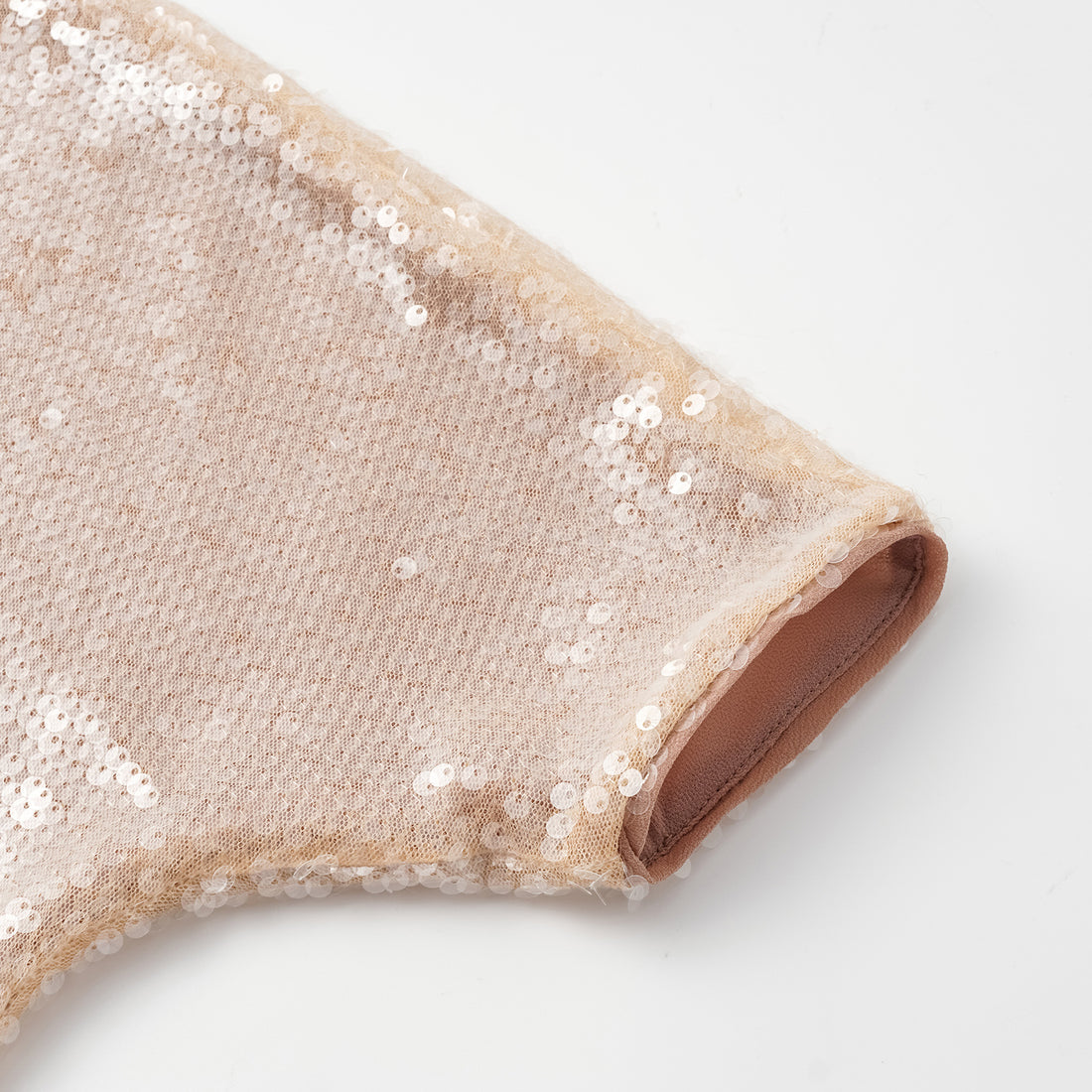 “Daytime Party.” Sparkling Wave Slim Fit Top